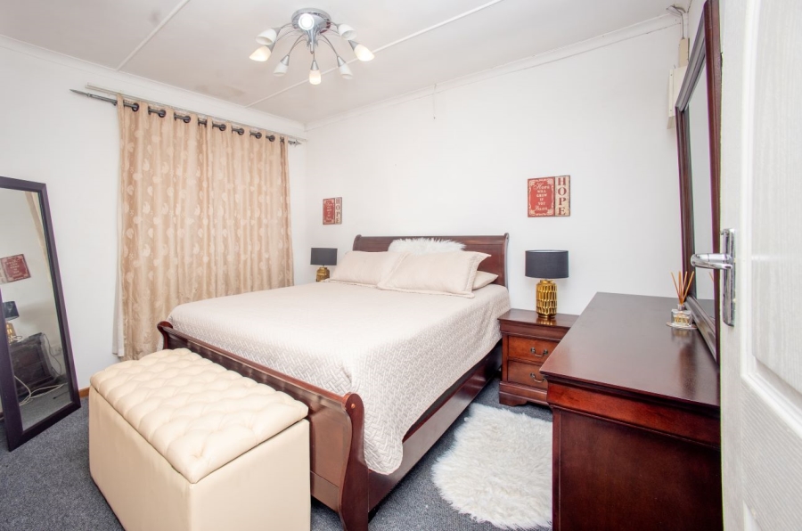 2 Bedroom Property for Sale in Haven Hills Eastern Cape